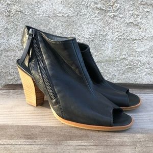 Women’s Paul Green open toe heels. Euro size 38